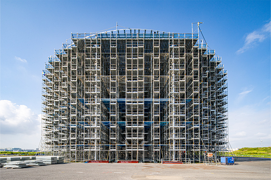 東京国際空港VOR/DMEカウンターポイズ新設工事(足場) | 株式会社ノエマエンジニアリング